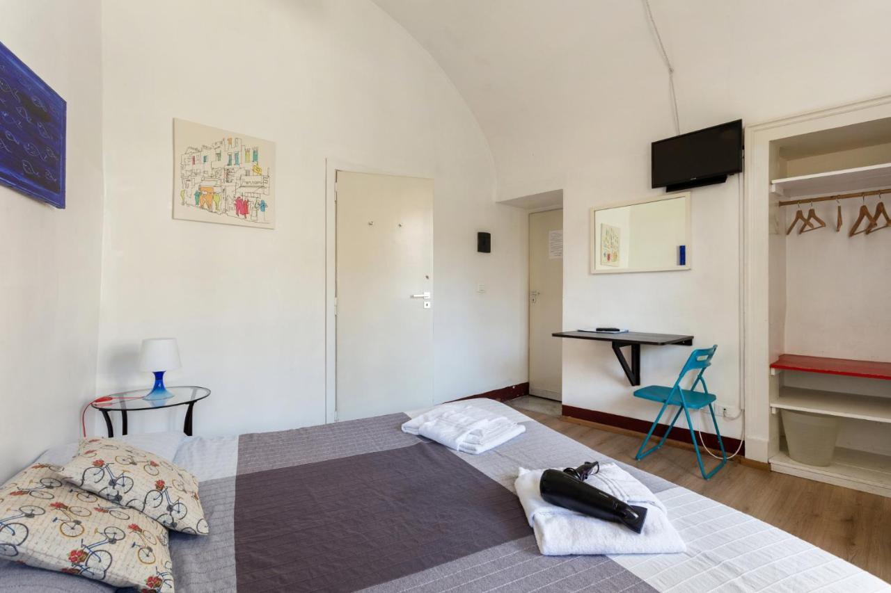 Da Gianni E Lucia Rooms With Bathroom In The City Center CTA Exterior foto